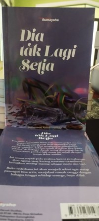 Image of Dia tak Lagi Setia